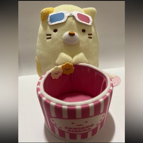 Sumikko Gurashi Japan Kuji Cinema Series Neko Plush - Picture 2 of 7